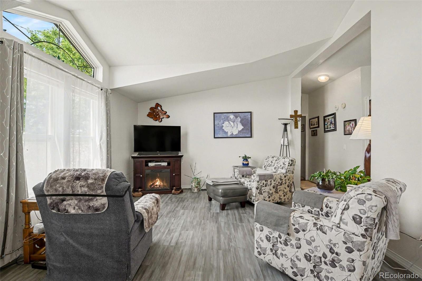 MLS Image #6 for 75 w crawford avenue,keenesburg, Colorado
