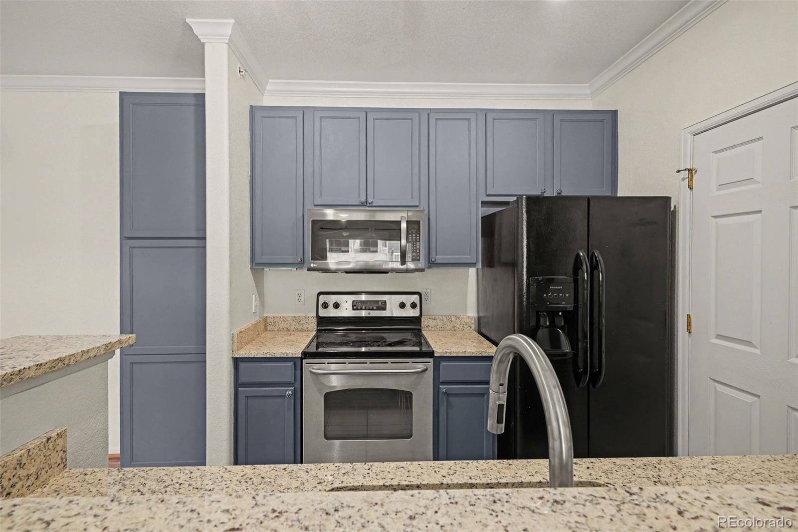 MLS Image #3 for 4451 s ammons street,littleton, Colorado