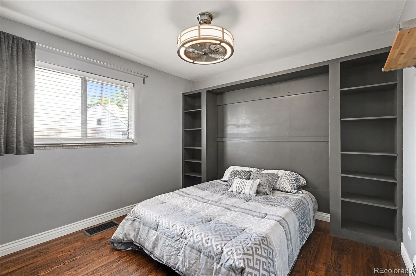 MLS Image #11 for 1601  spruce street,denver, Colorado