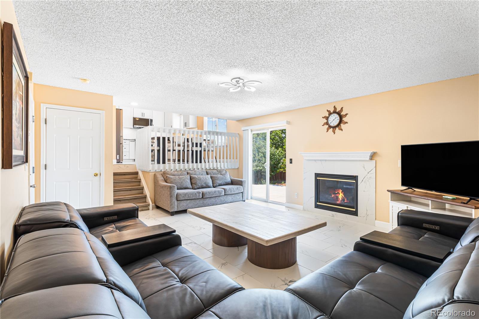 MLS Image #10 for 14425 e 50th avenue,denver, Colorado