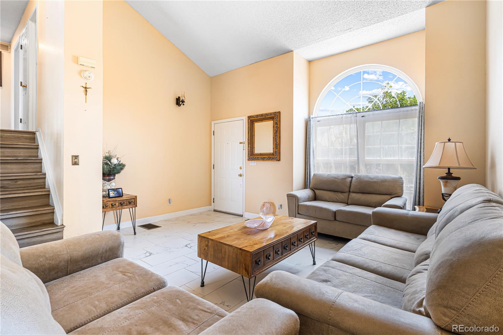MLS Image #4 for 14425 e 50th avenue,denver, Colorado