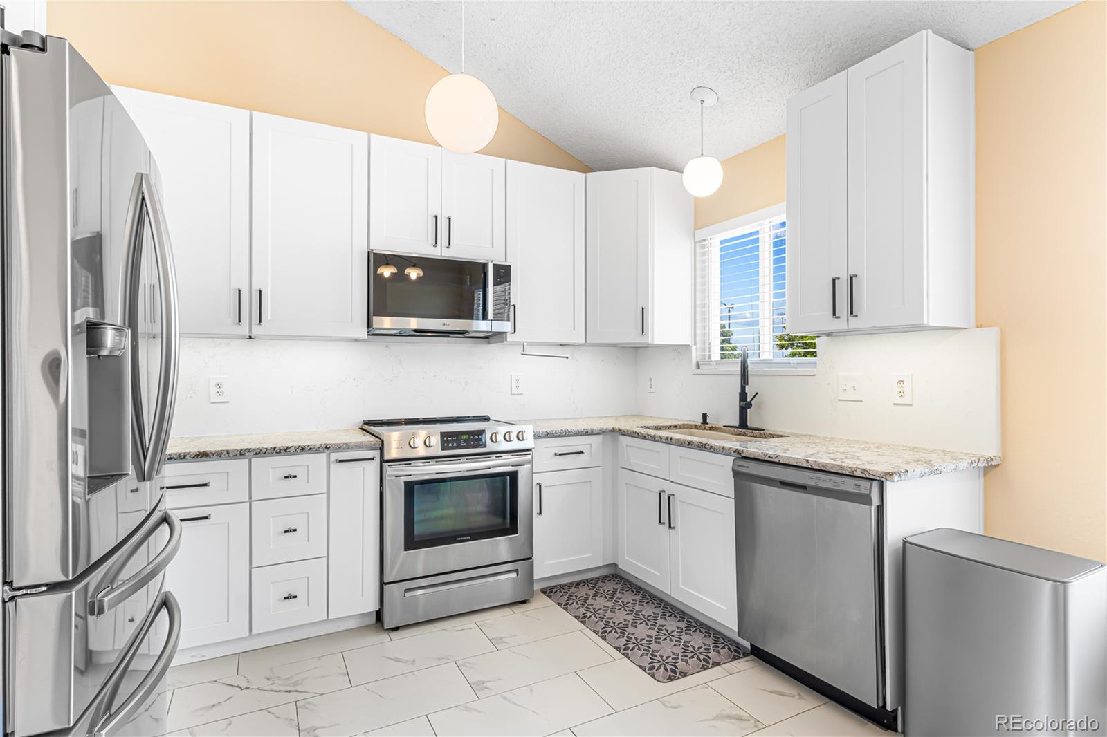 MLS Image #7 for 14425 e 50th avenue,denver, Colorado