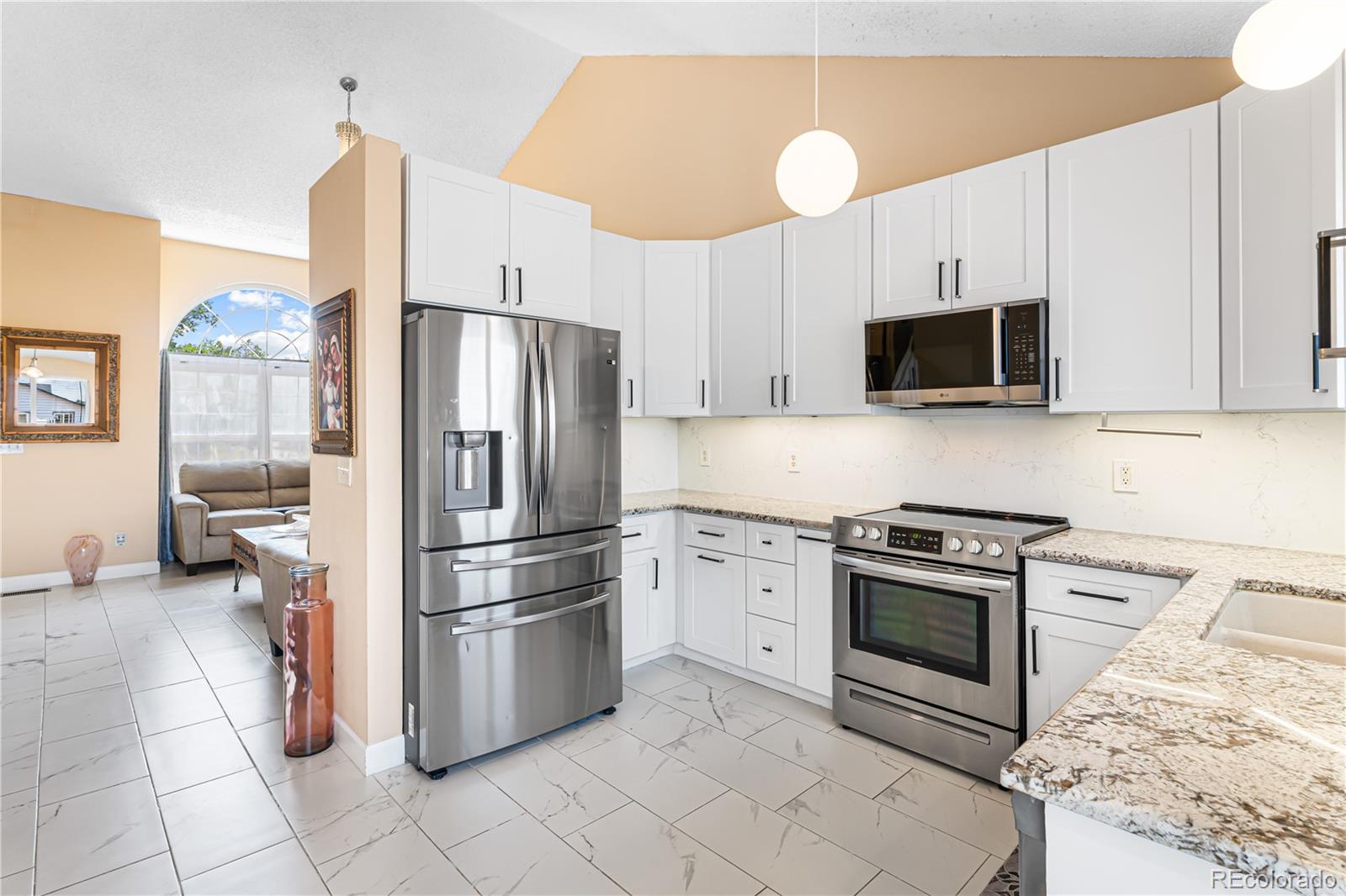 MLS Image #9 for 14425 e 50th avenue,denver, Colorado