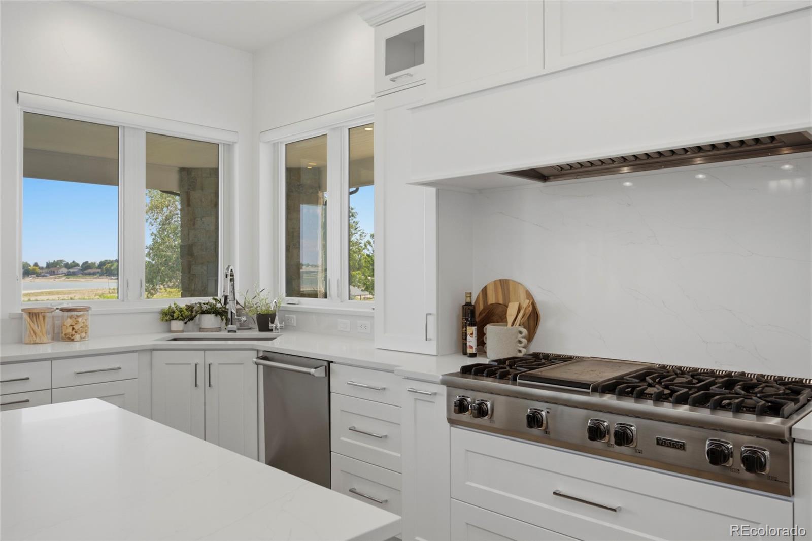 MLS Image #15 for 1270 e 57th street,loveland, Colorado