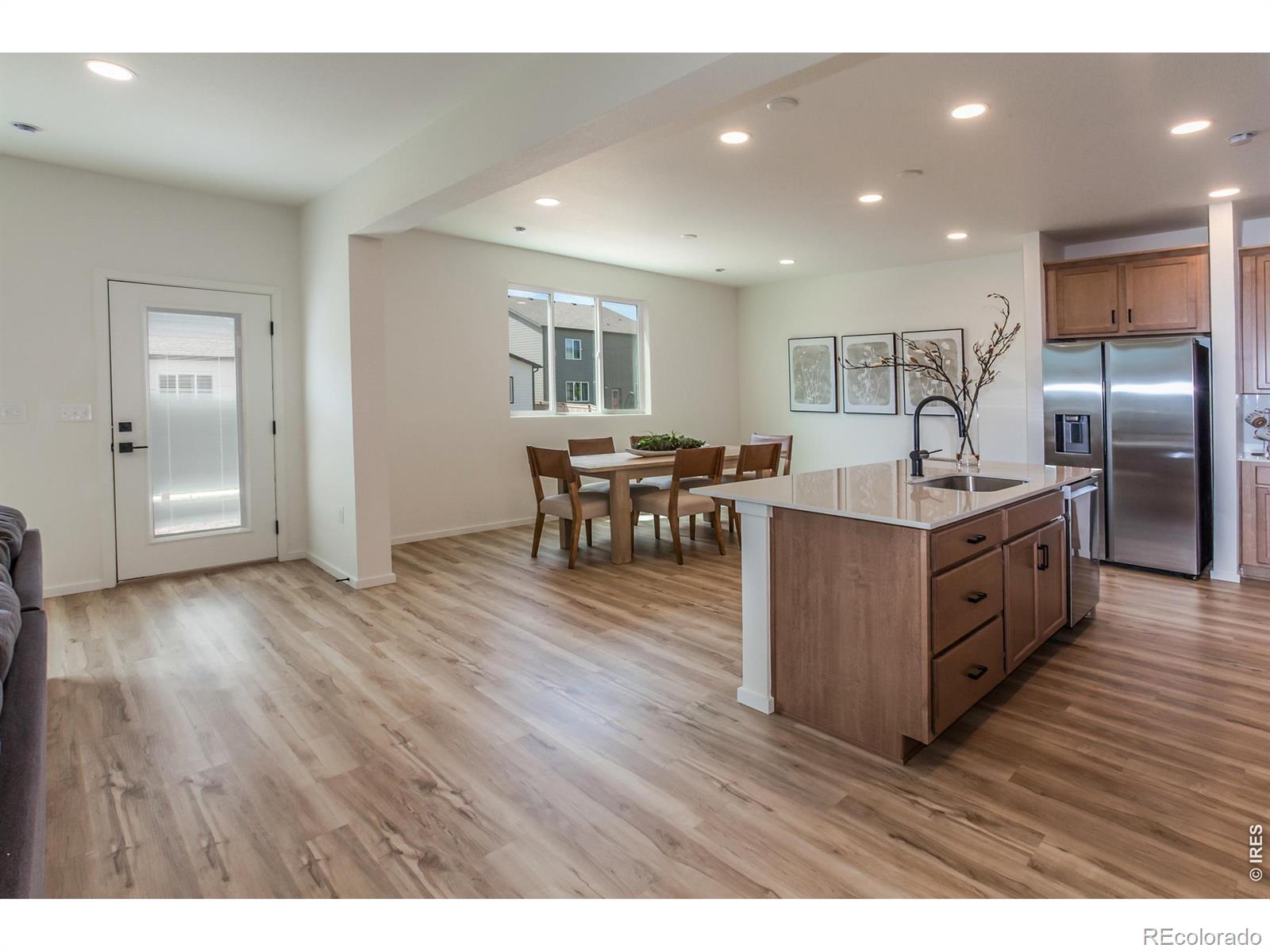 MLS Image #11 for 1600  sunflower way,johnstown, Colorado