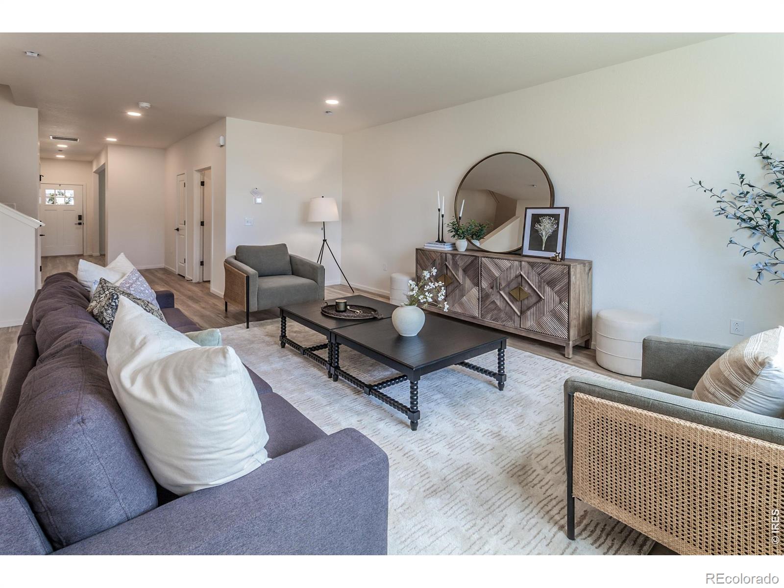MLS Image #5 for 1600  sunflower way,johnstown, Colorado