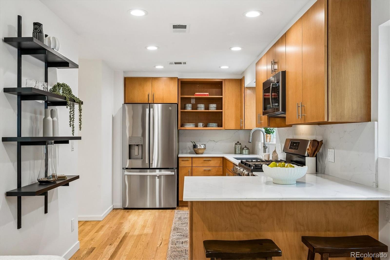 MLS Image #21 for 830 s ogden street,denver, Colorado