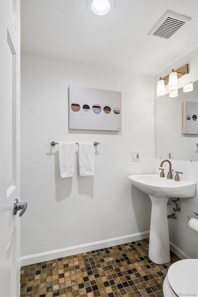 MLS Image #26 for 830 s ogden street,denver, Colorado