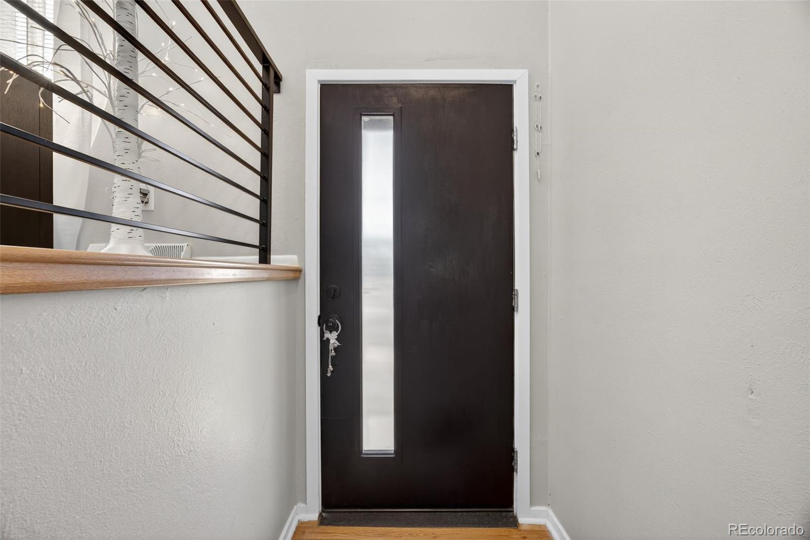 MLS Image #4 for 8358  charles way,denver, Colorado
