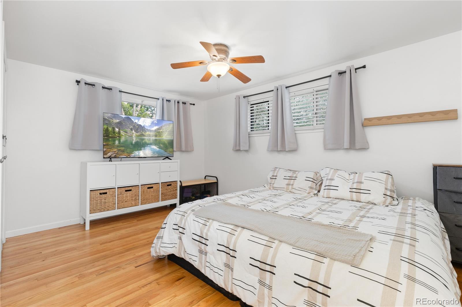 MLS Image #13 for 10770  claire lane,denver, Colorado