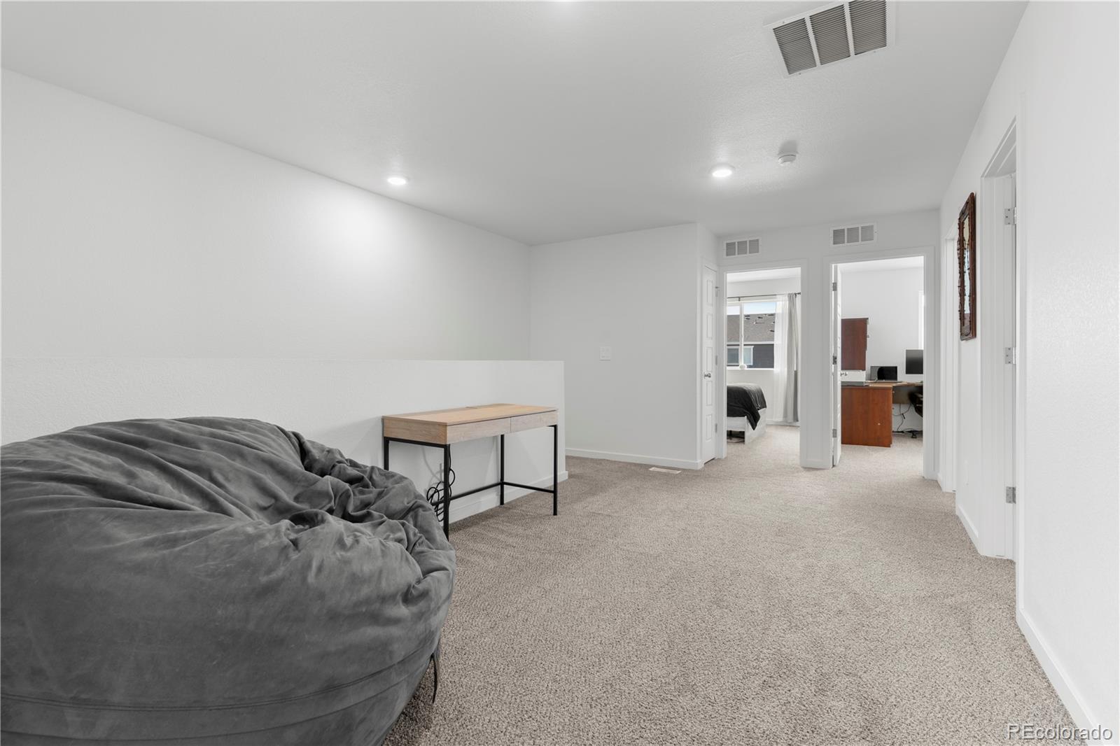 MLS Image #15 for 461  condor way,johnstown, Colorado