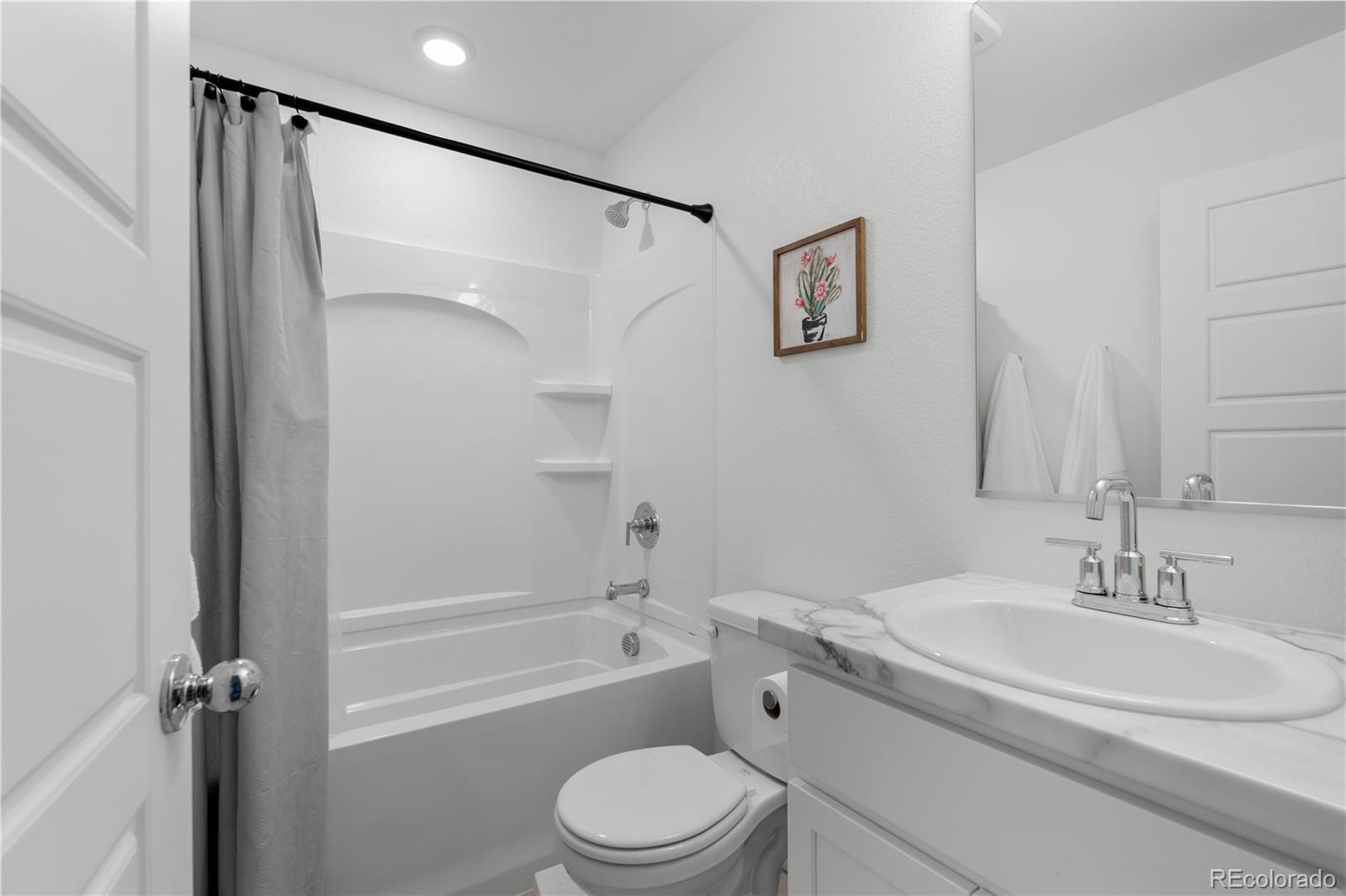 MLS Image #20 for 461  condor way,johnstown, Colorado