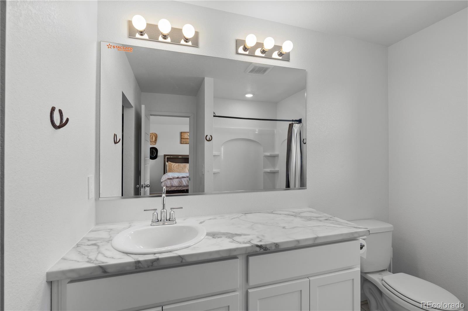 MLS Image #26 for 461  condor way,johnstown, Colorado