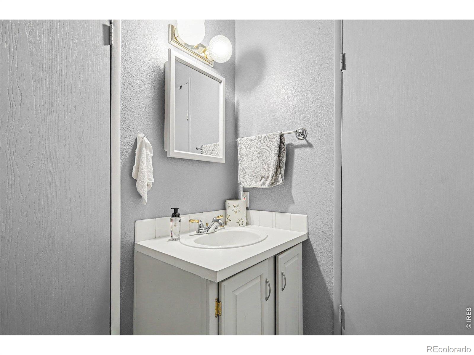 MLS Image #13 for 75 w crawford avenue,keenesburg, Colorado