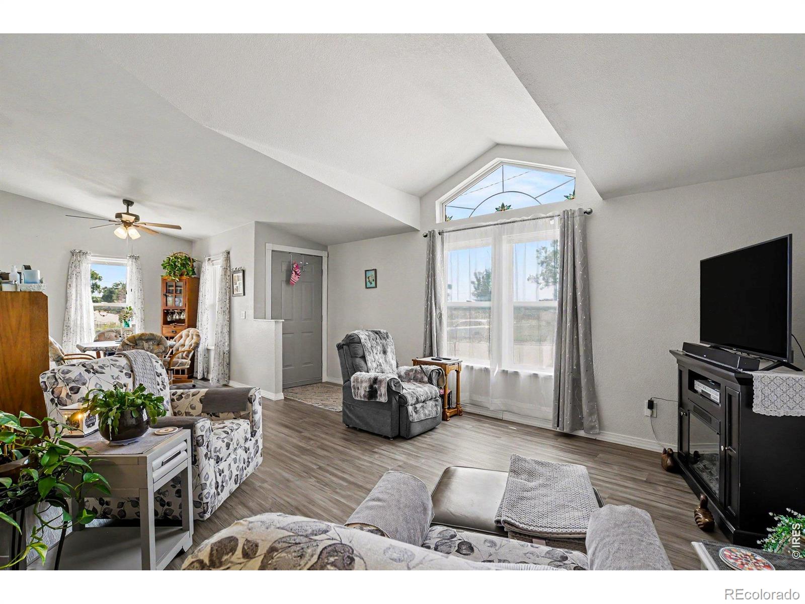 MLS Image #5 for 75 w crawford avenue,keenesburg, Colorado