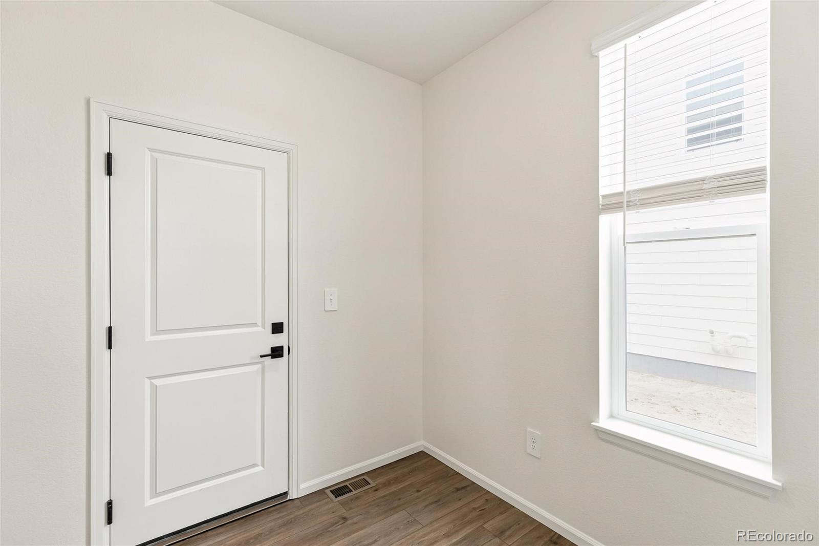 MLS Image #18 for 47348  bluebell avenue,bennett, Colorado