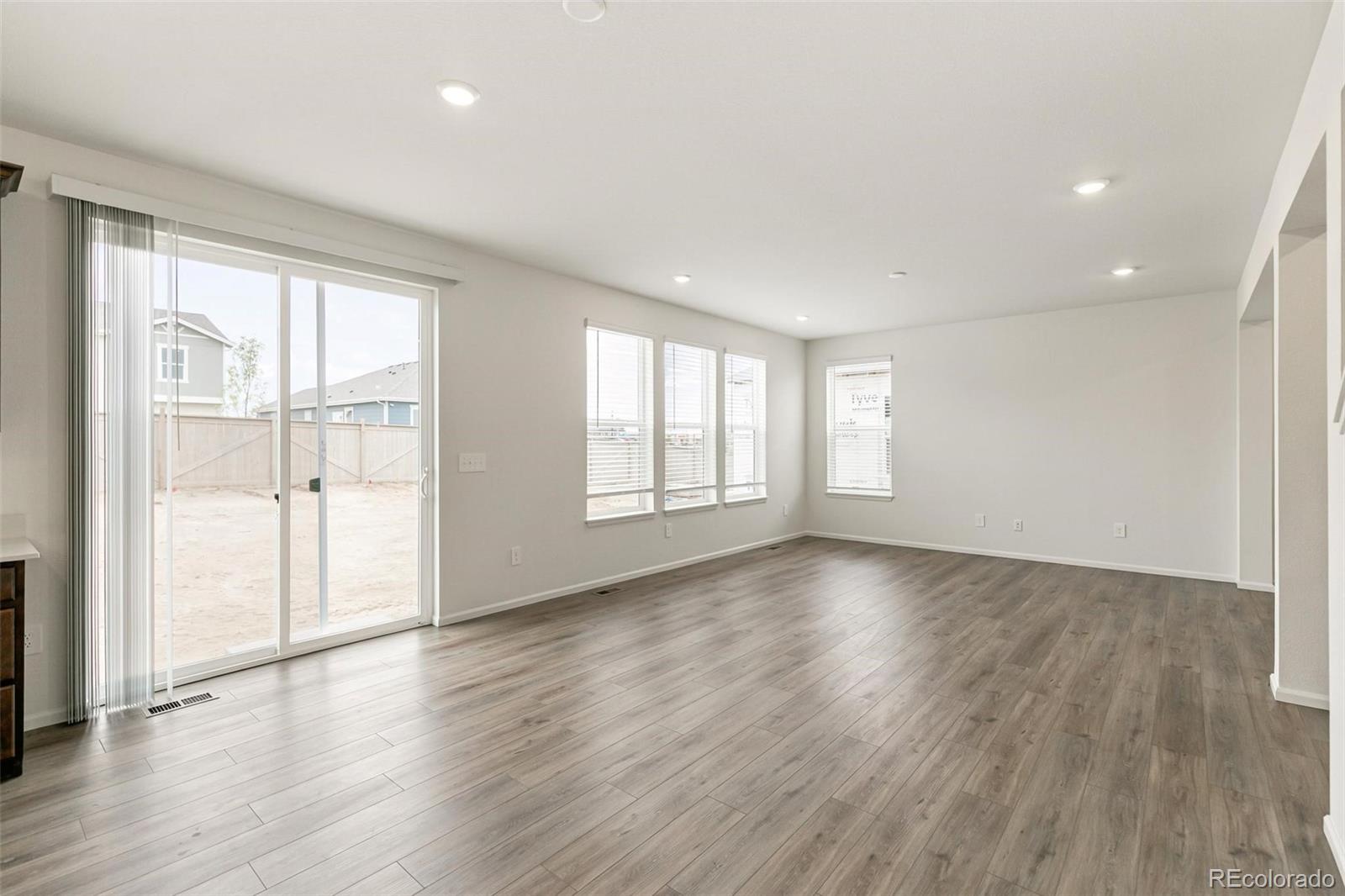 MLS Image #7 for 47348  bluebell avenue,bennett, Colorado
