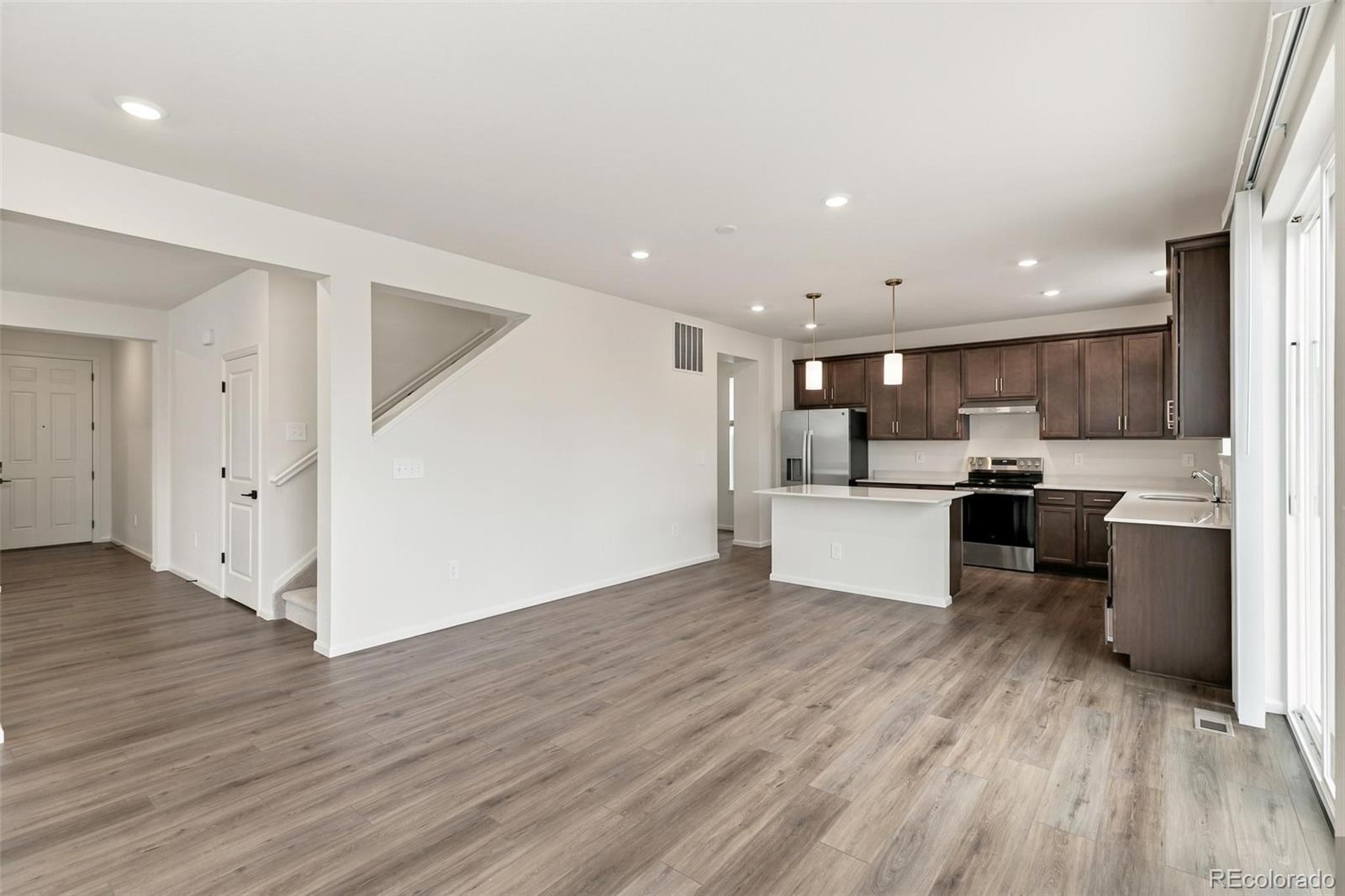 MLS Image #9 for 47348  bluebell avenue,bennett, Colorado