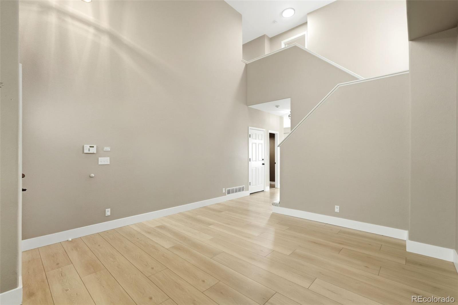 MLS Image #4 for 3319 e 108th avenue,northglenn, Colorado