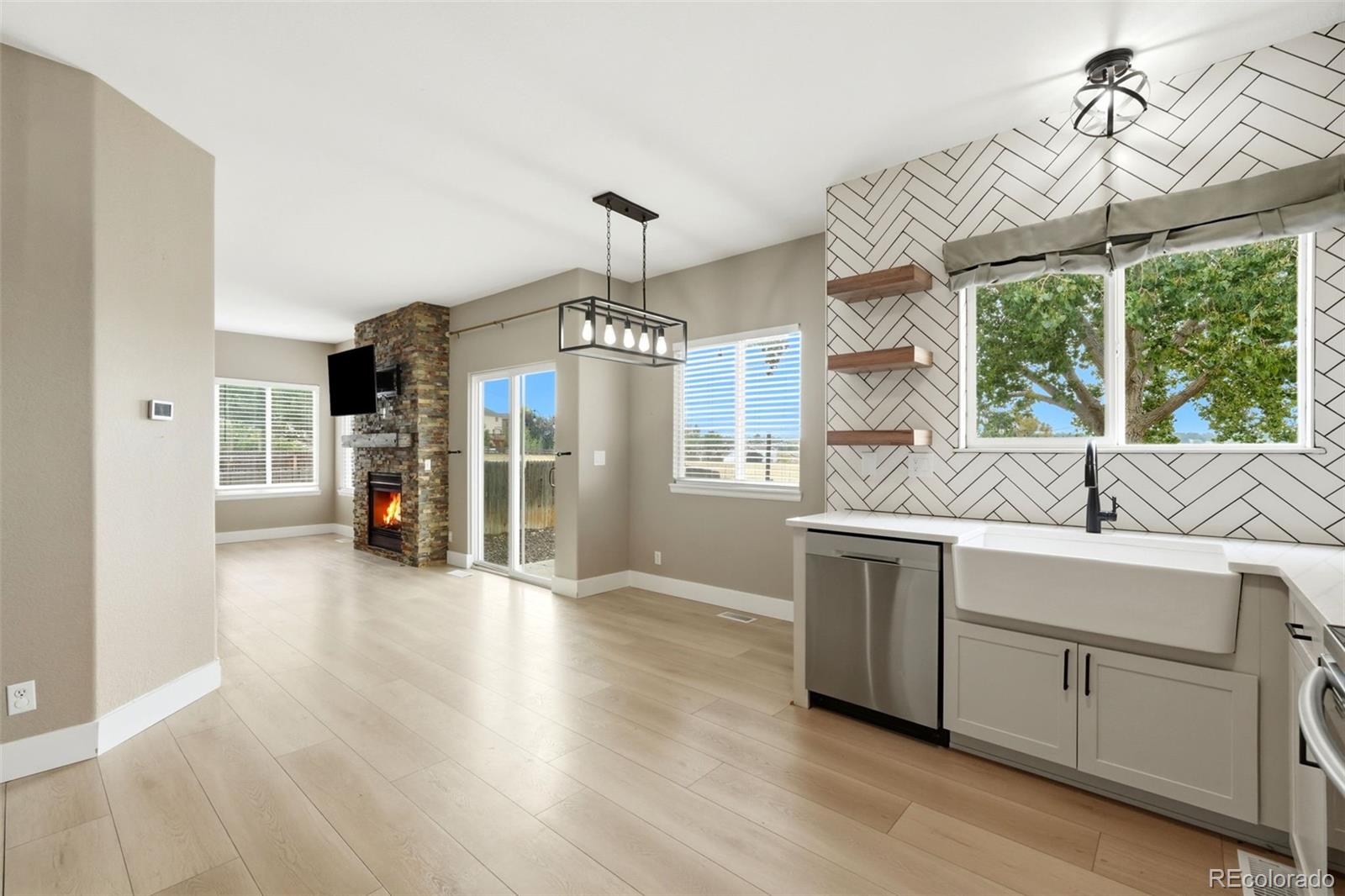 MLS Image #7 for 3319 e 108th avenue,northglenn, Colorado