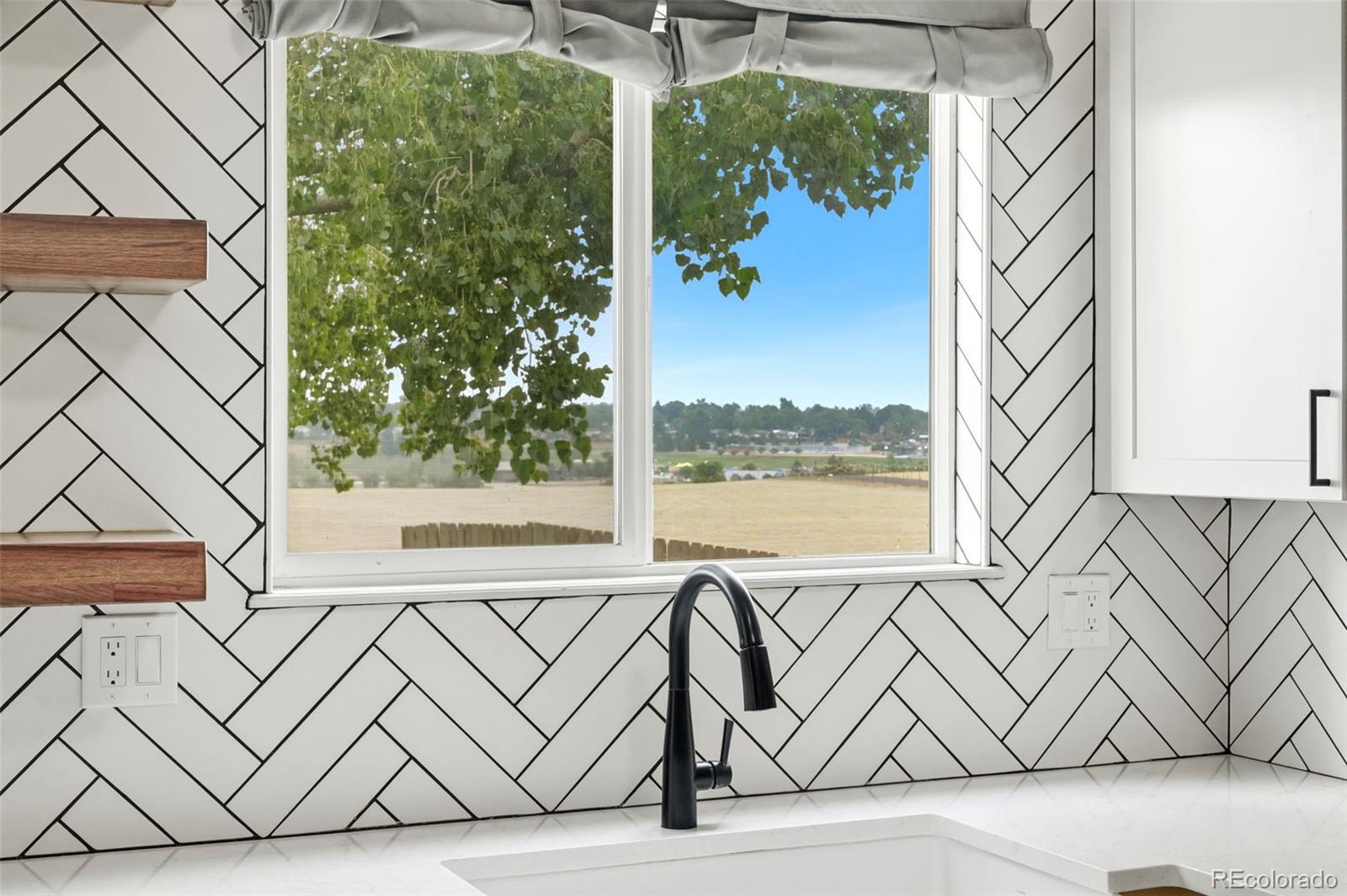 MLS Image #8 for 3319 e 108th avenue,northglenn, Colorado
