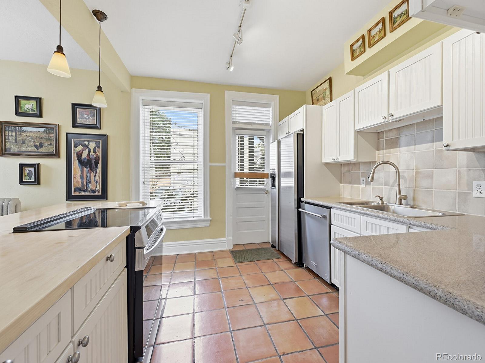 MLS Image #18 for 1240 n ogden street,denver, Colorado