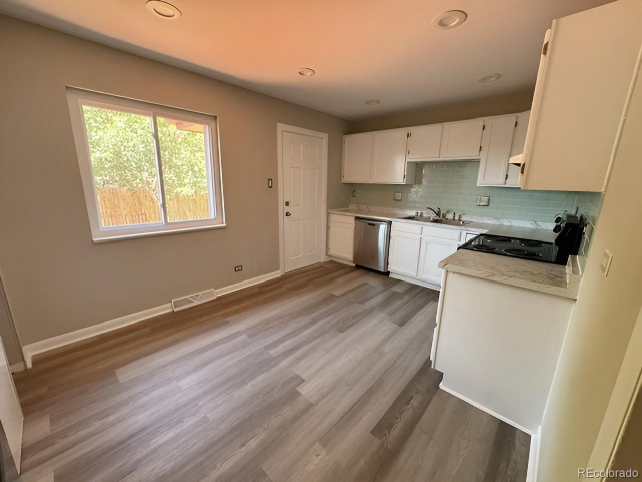 MLS Image #6 for 5184 e asbury avenue,denver, Colorado