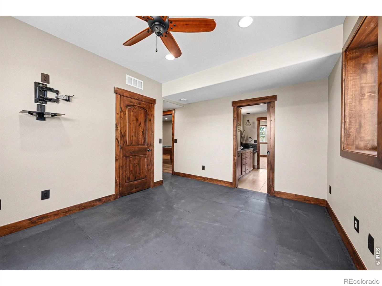 MLS Image #34 for 6332  woodland hill court,loveland, Colorado