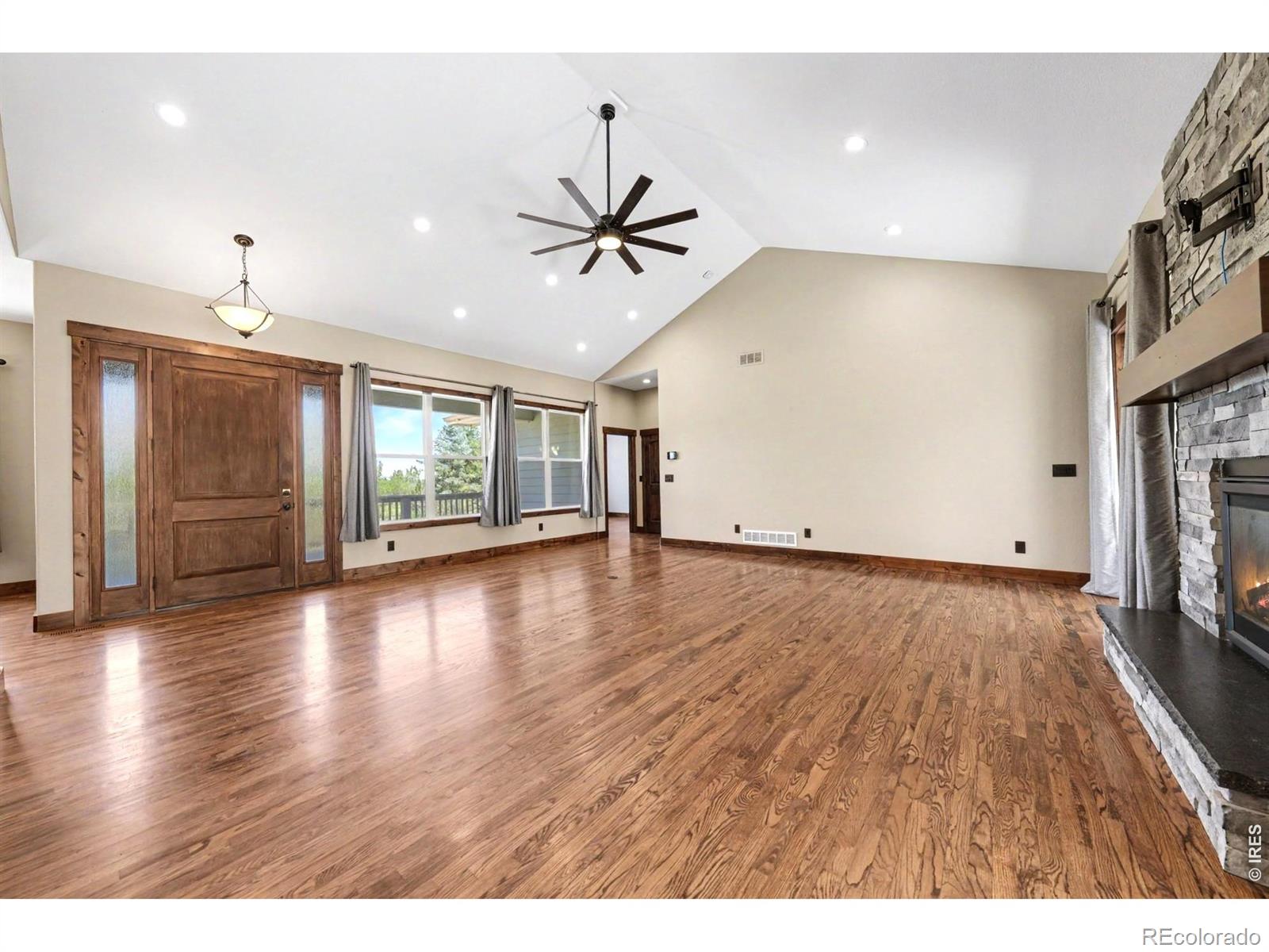 MLS Image #6 for 6332  woodland hill court,loveland, Colorado