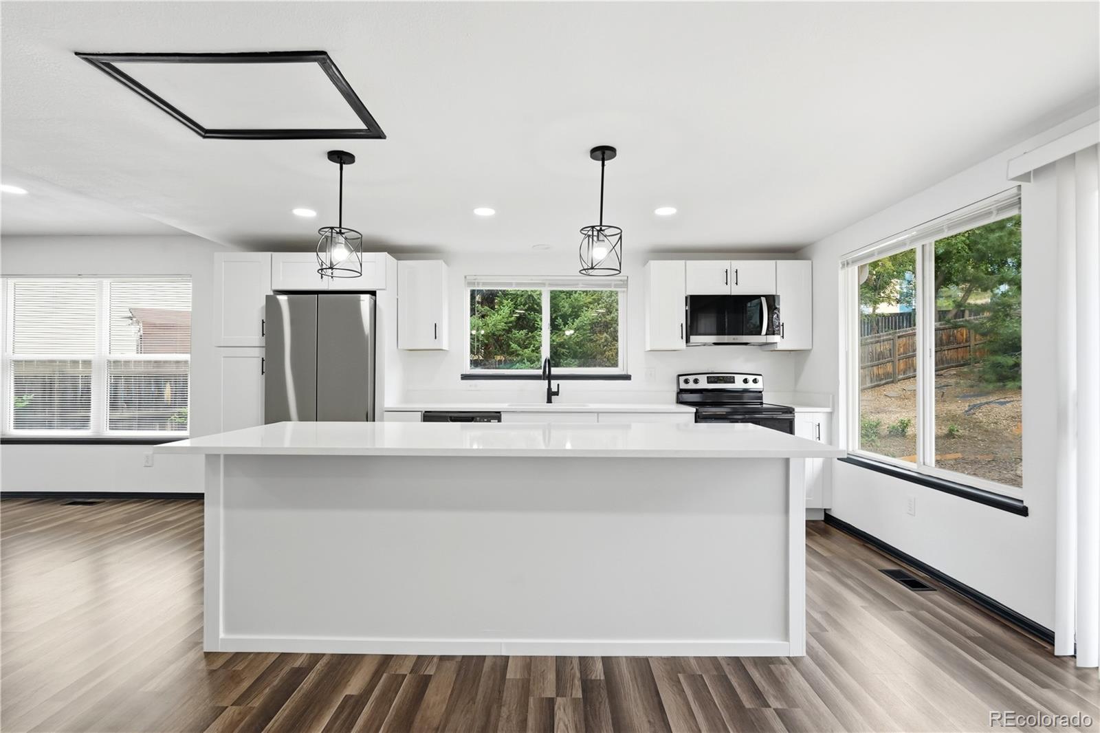 MLS Image #4 for 13336 e arkansas avenue,aurora, Colorado
