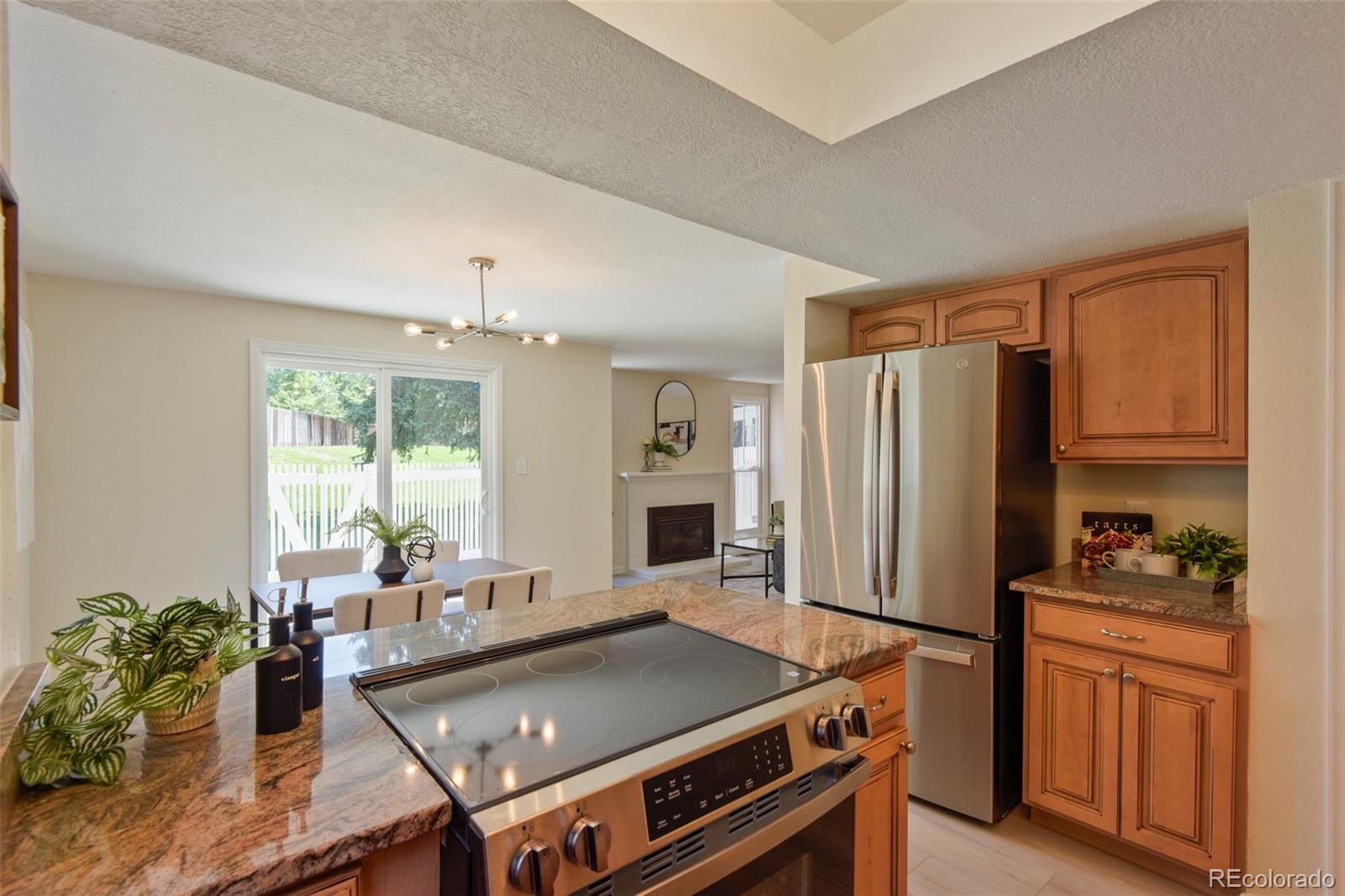 MLS Image #7 for 3044 s macon circle,aurora, Colorado