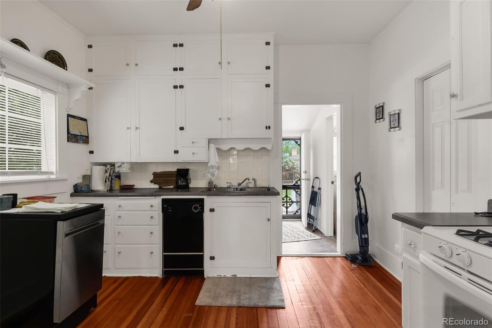 MLS Image #12 for 425  pine avenue,canon city, Colorado