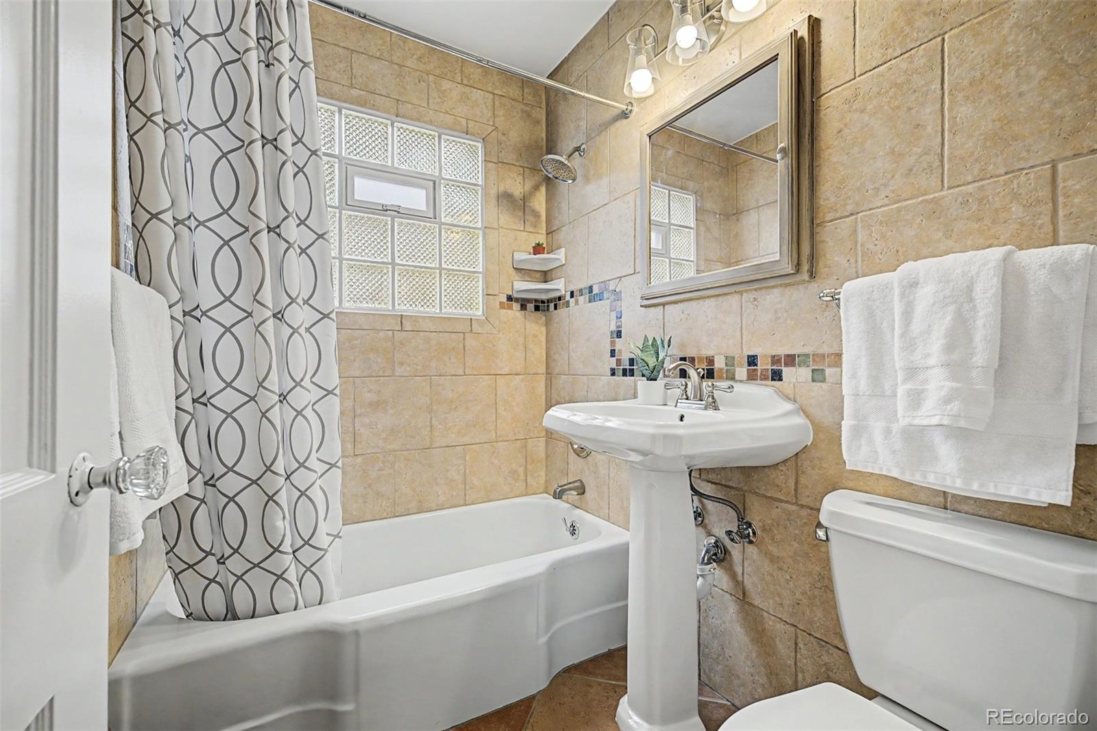 MLS Image #25 for 2494 s cook street,denver, Colorado