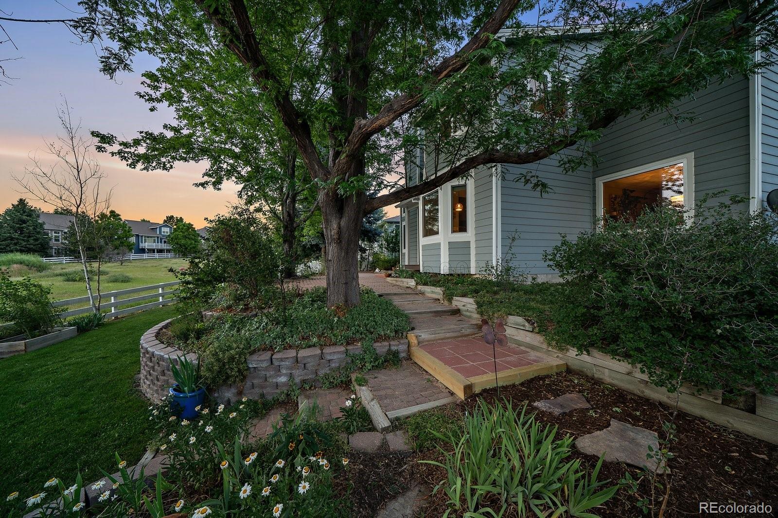 MLS Image #1 for 20533 e maplewood lane,centennial, Colorado