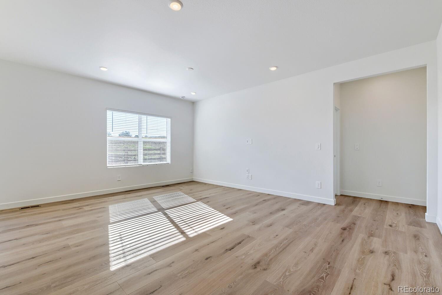 MLS Image #3 for 3321 e 152nd circle,thornton, Colorado