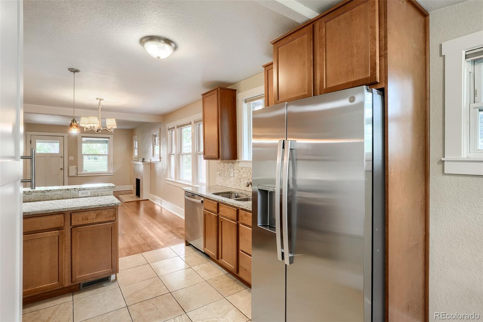MLS Image #7 for 3625 n vine street,denver, Colorado