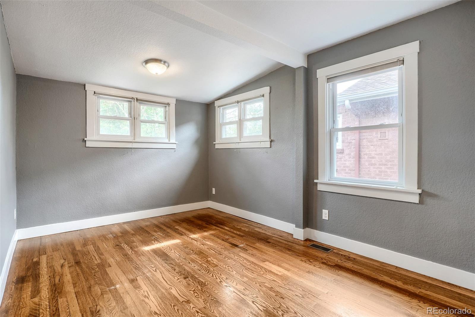 MLS Image #8 for 3625 n vine street,denver, Colorado