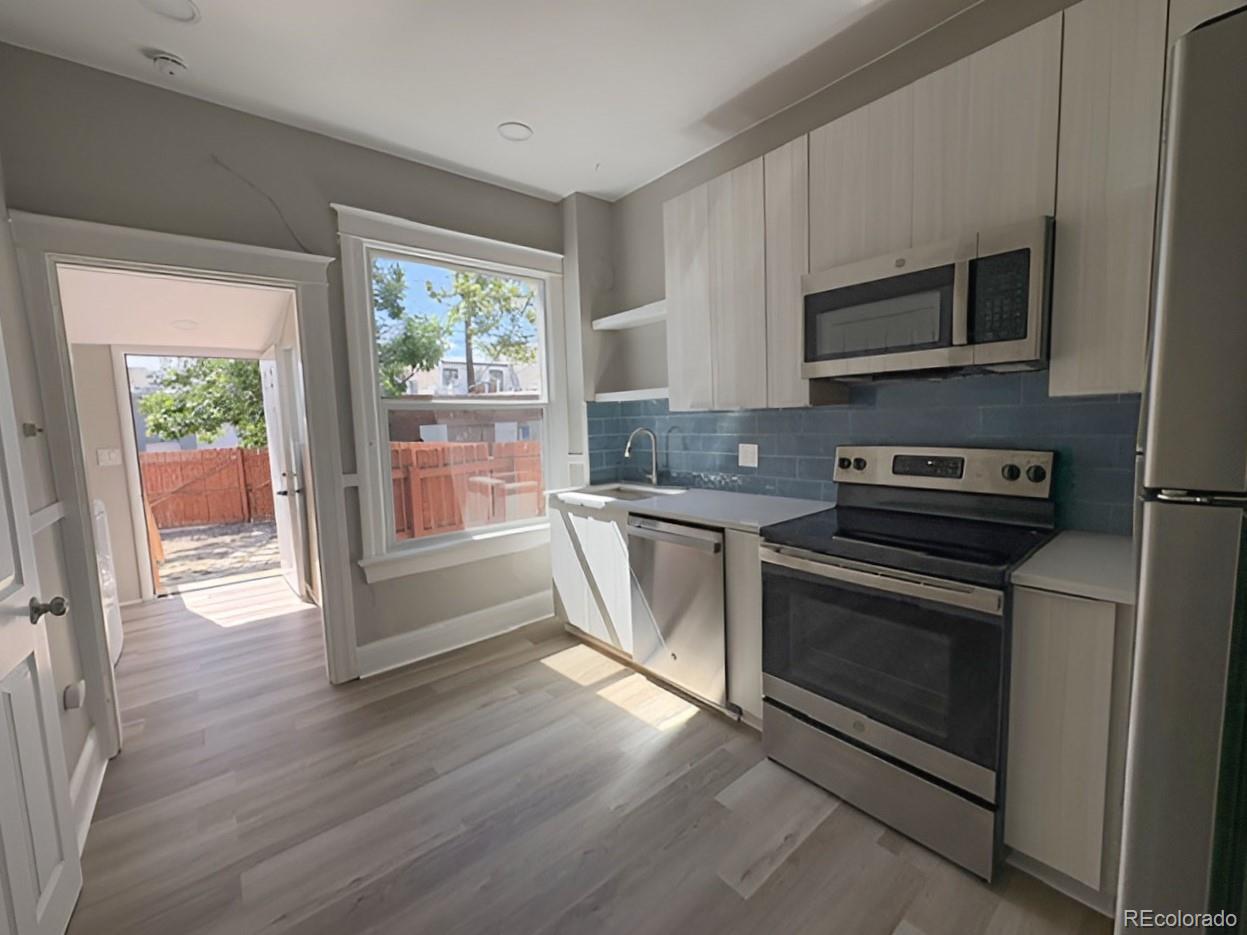MLS Image #2 for 493 s lincoln street,denver, Colorado