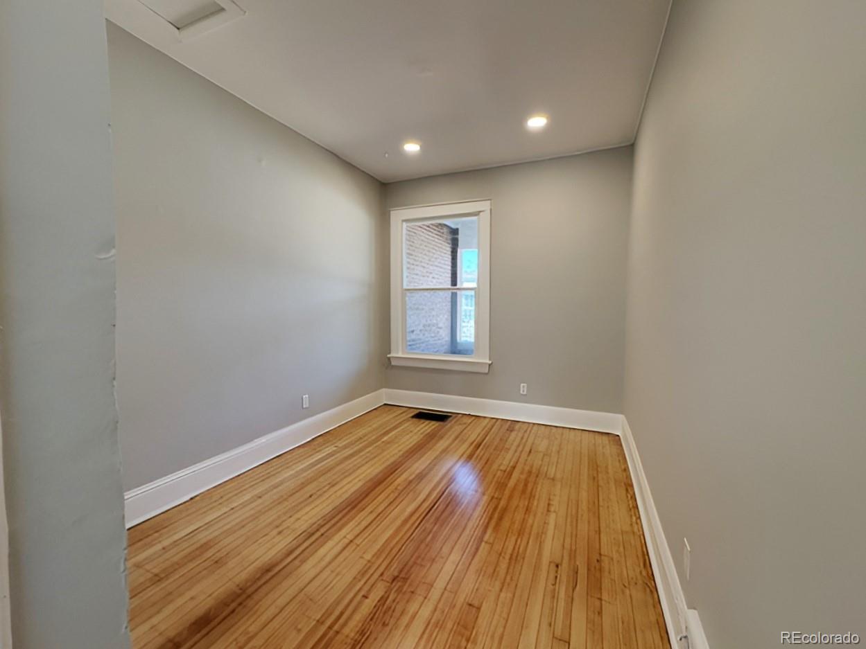 MLS Image #4 for 493 s lincoln street,denver, Colorado