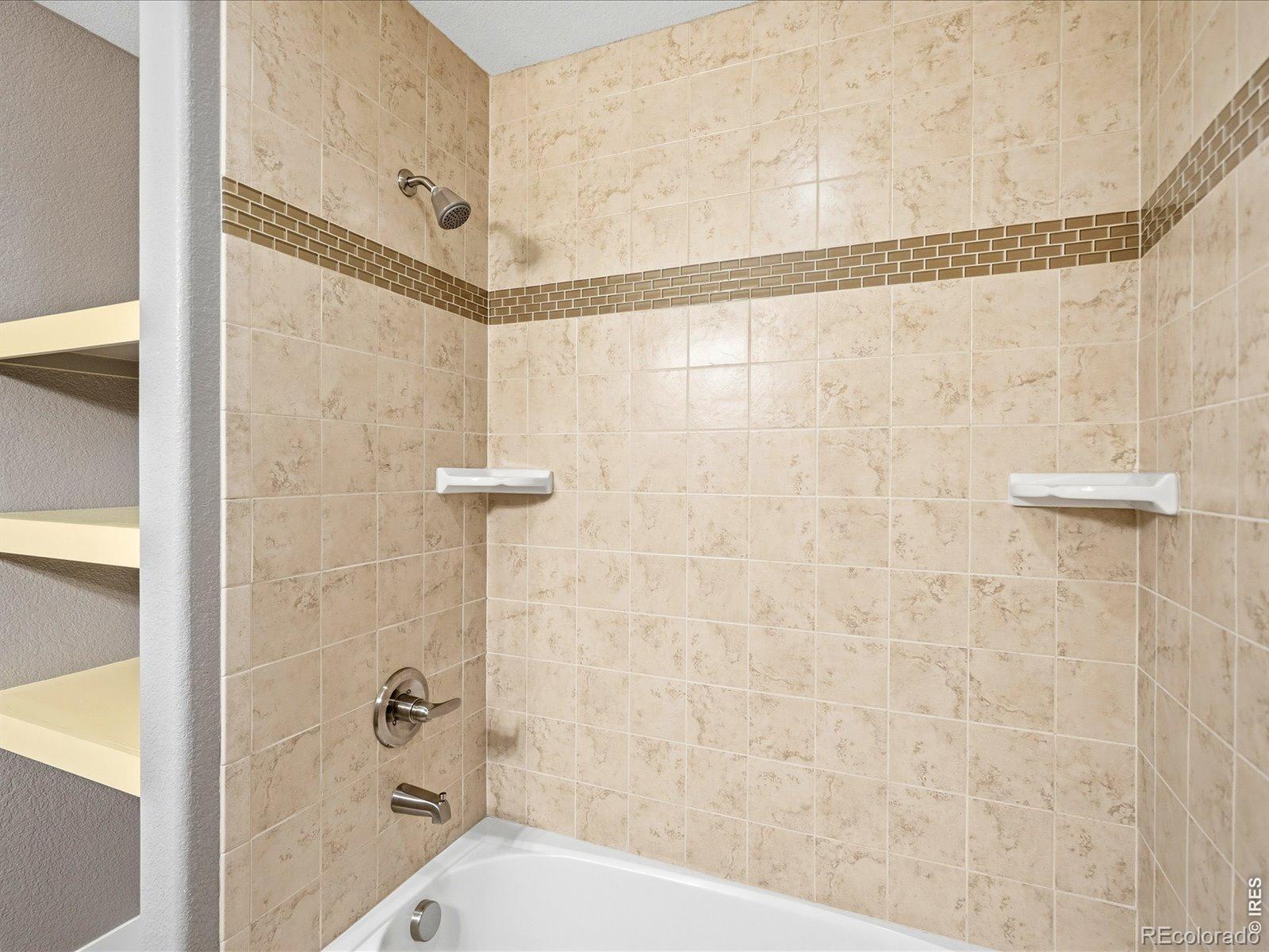 MLS Image #31 for 5035  peregrine road,dacono, Colorado