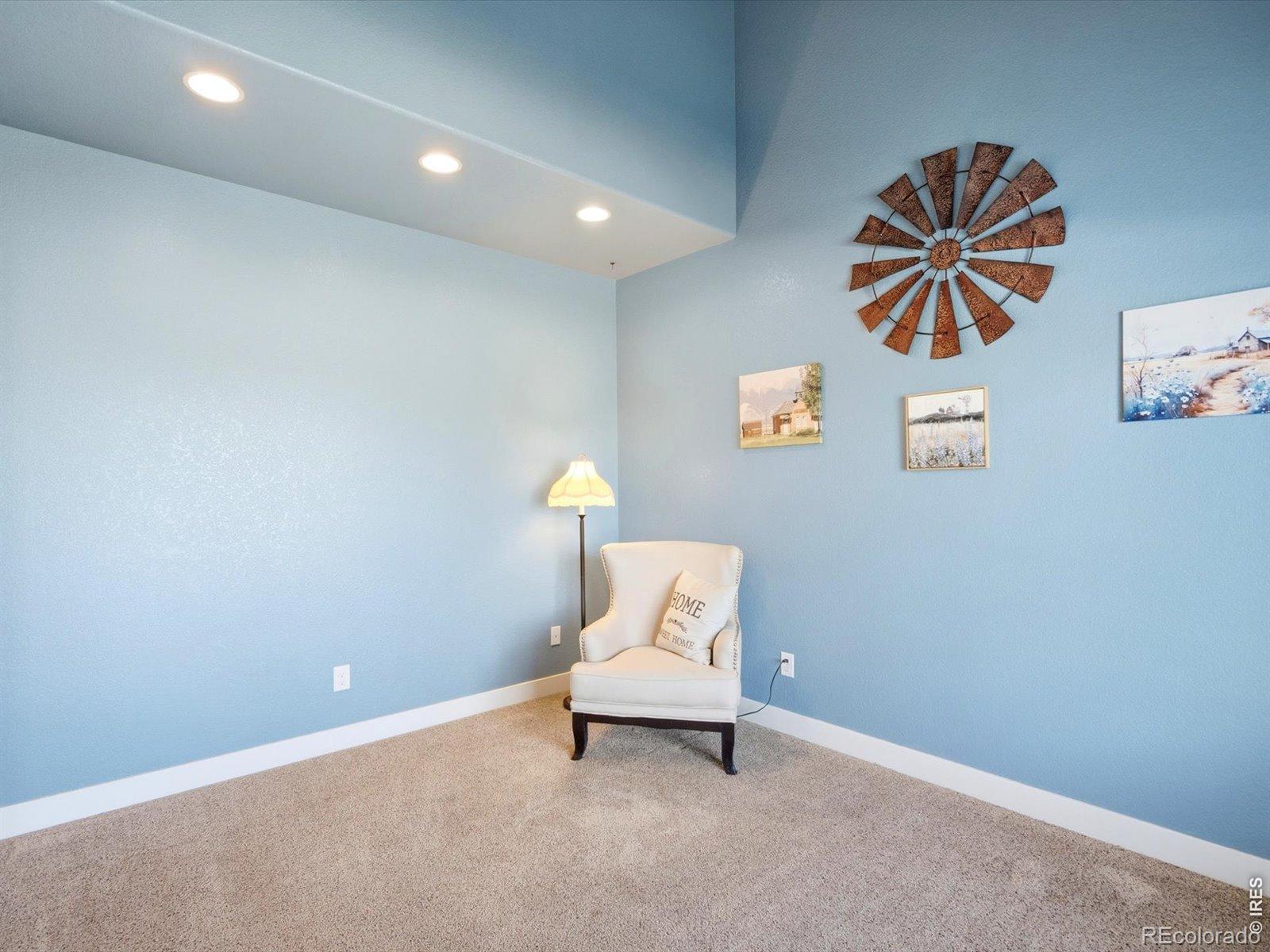 MLS Image #7 for 5035  peregrine road,dacono, Colorado