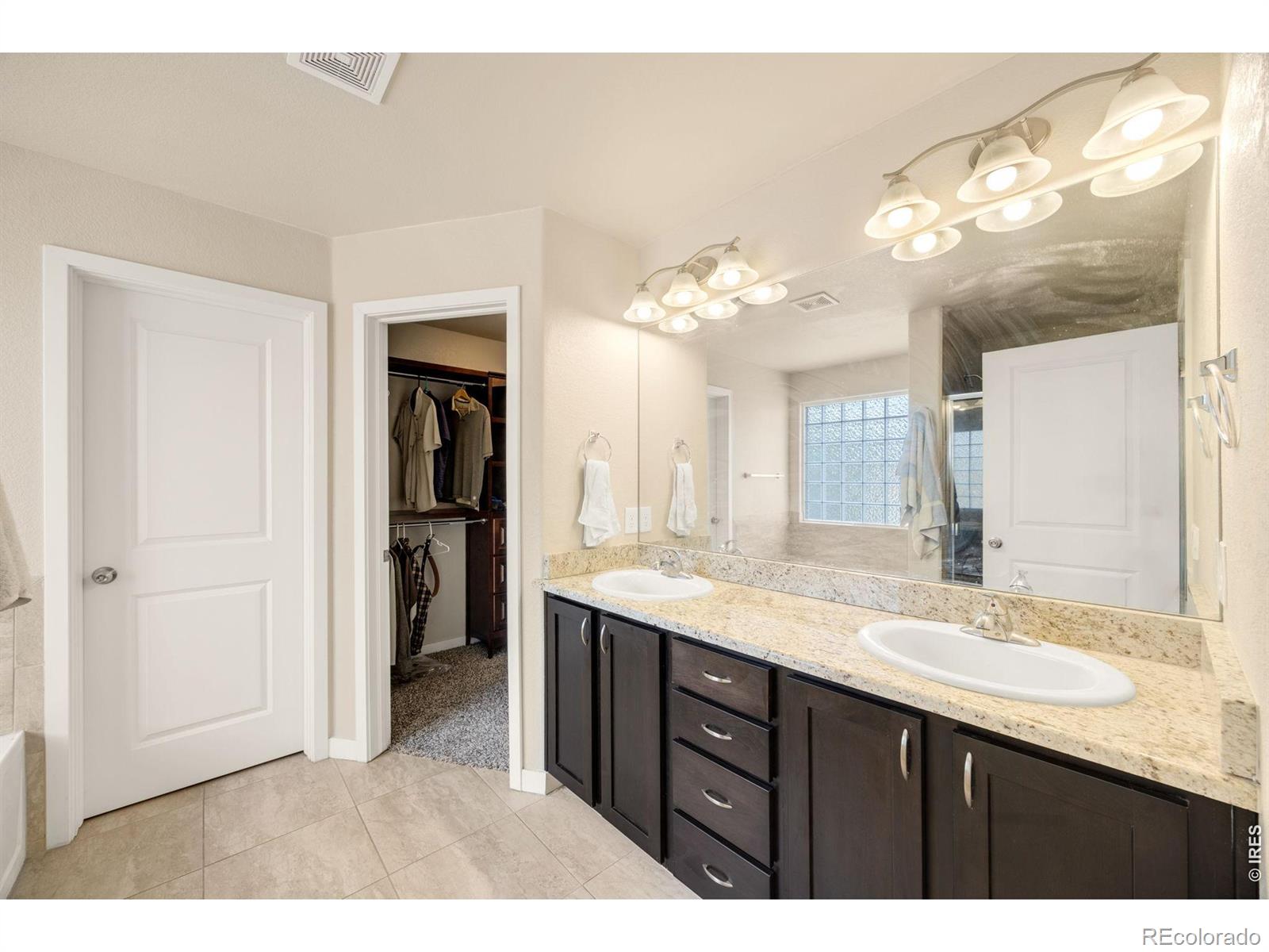 MLS Image #17 for 3611 s perth circle,aurora, Colorado