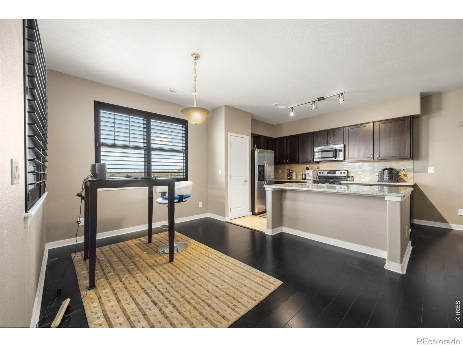 MLS Image #5 for 3611 s perth circle,aurora, Colorado