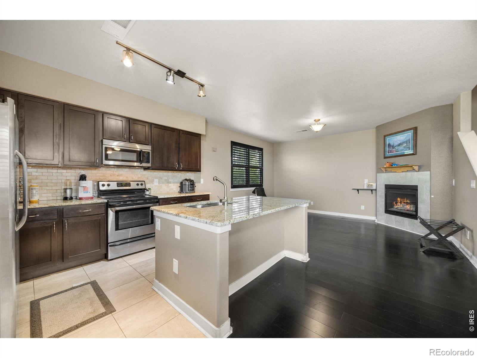 MLS Image #7 for 3611 s perth circle,aurora, Colorado