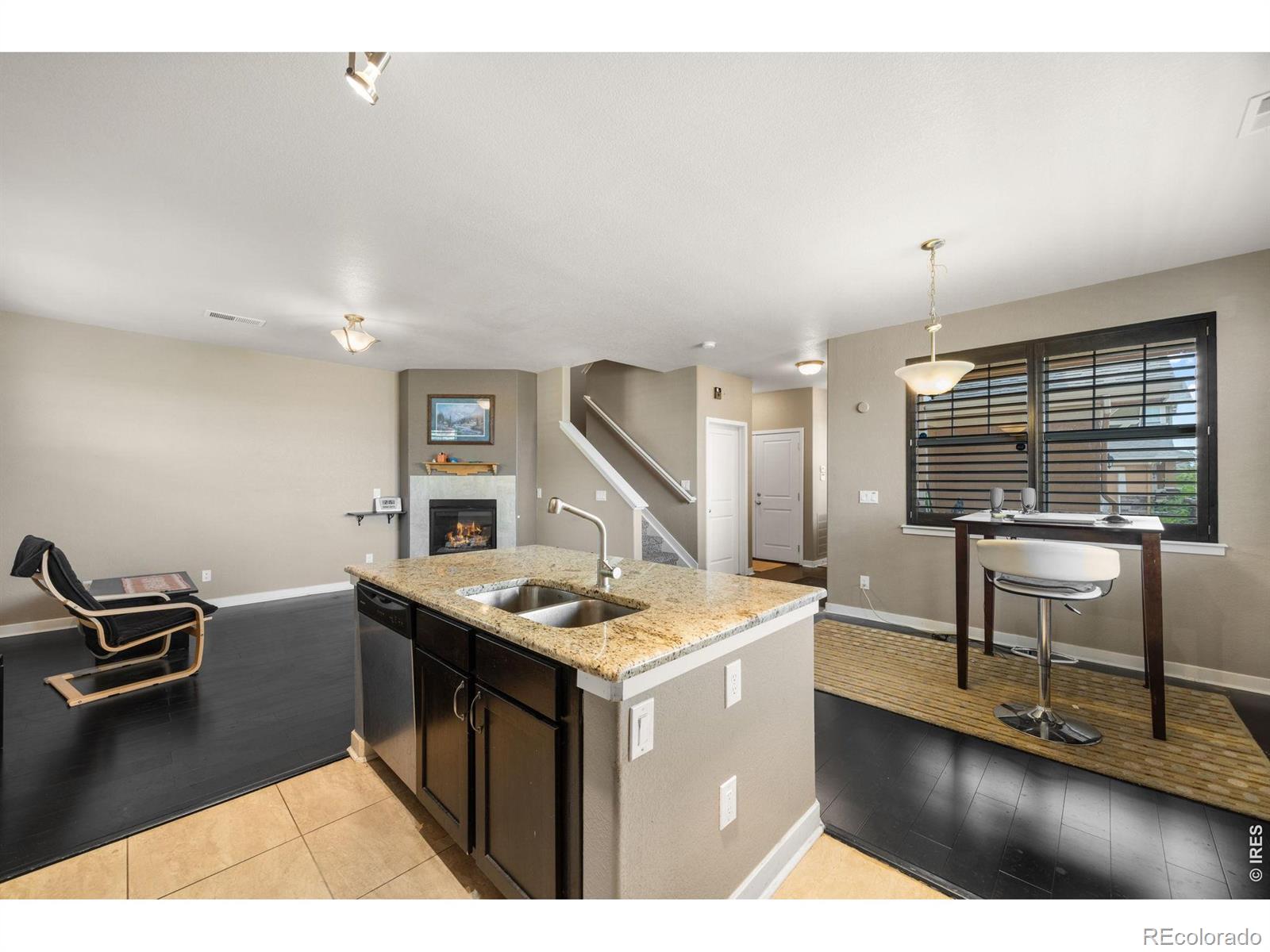 MLS Image #9 for 3611 s perth circle,aurora, Colorado