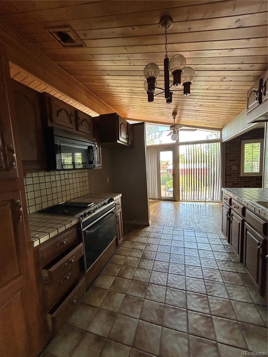 MLS Image #2 for 850 w 6th avenue,broomfield, Colorado