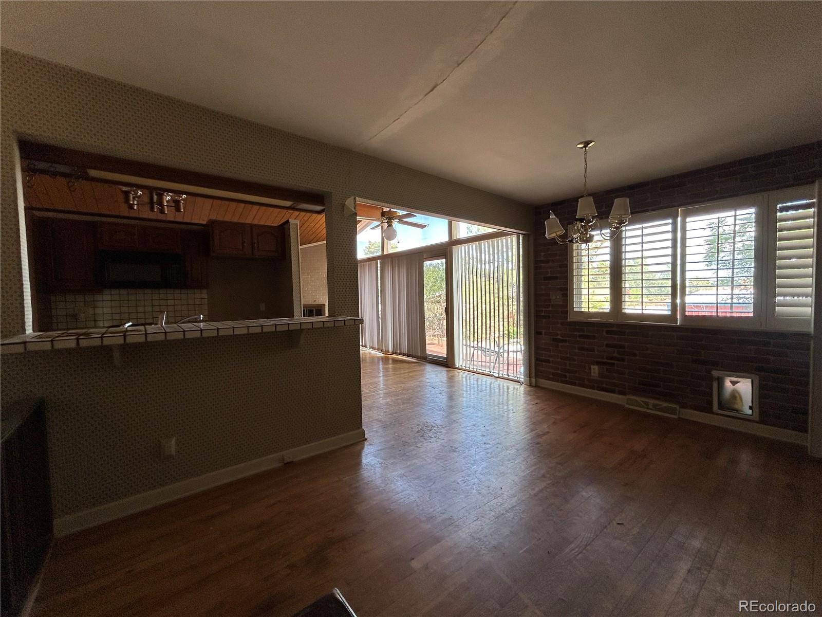 MLS Image #5 for 850 w 6th avenue,broomfield, Colorado