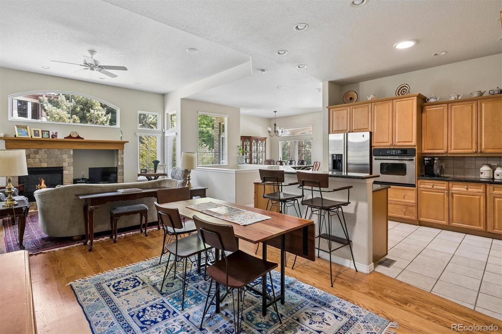 MLS Image #6 for 575  roslyn street,denver, Colorado