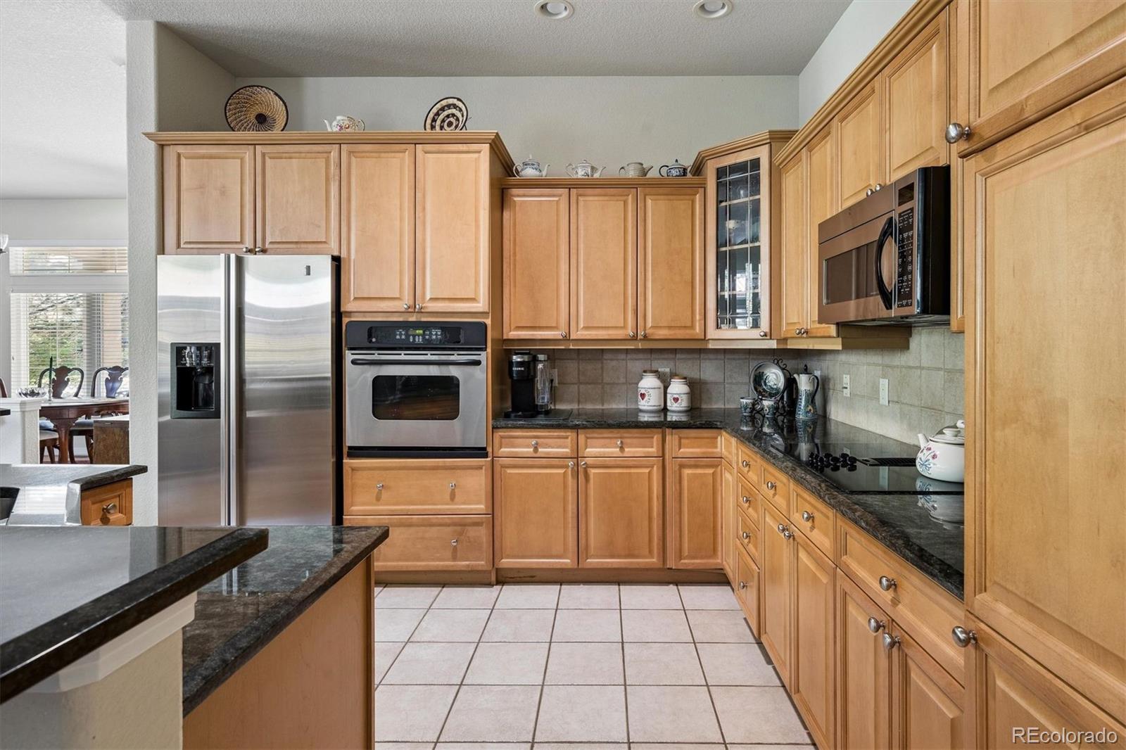 MLS Image #7 for 575  roslyn street,denver, Colorado