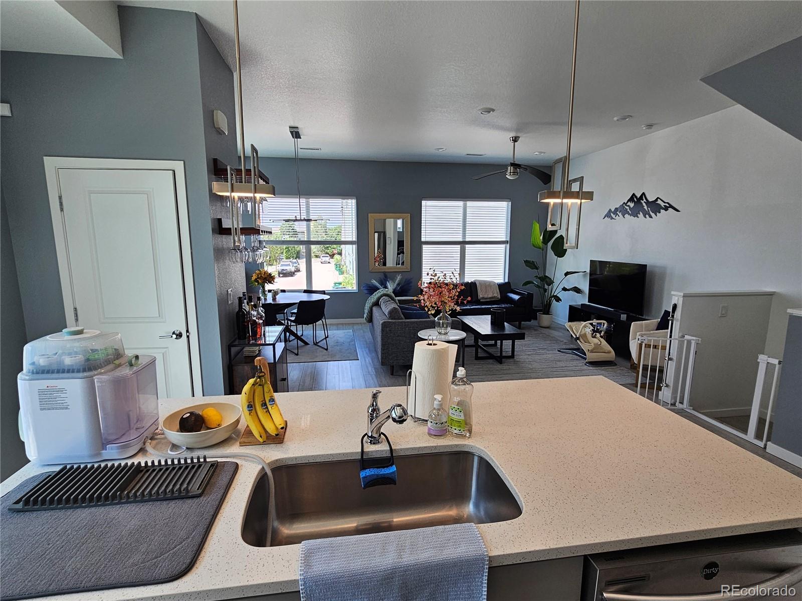 MLS Image #12 for 1661 w 67th circle,denver, Colorado